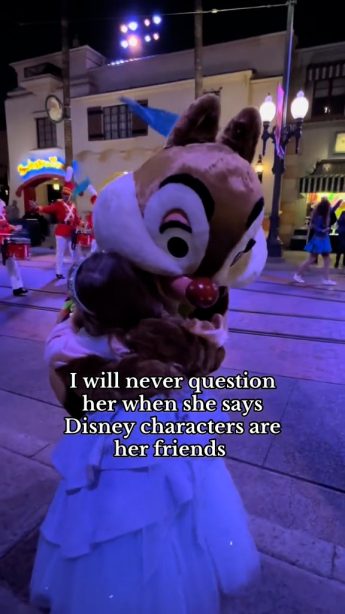 @mickeylovinmamas on TikTok